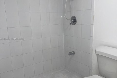 Appartement à louer à Miami, Floride: 2 chambres № 2169723 - photo 21