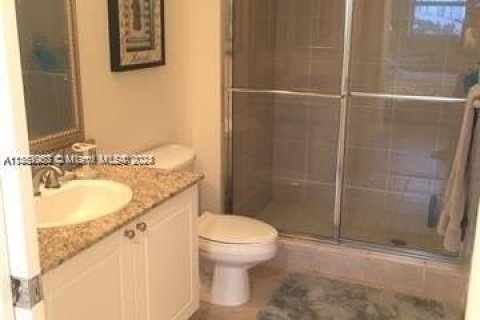 Снять в аренду кондоминиум в Авентура, Флорида 2 спальни, 115.66м2, № 1929523 - фото 8