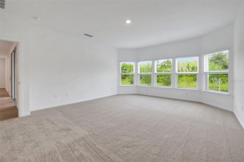 House in Palm Coast, Florida 4 bedrooms, 231.61 sq.m. № 2351551 - photo 19