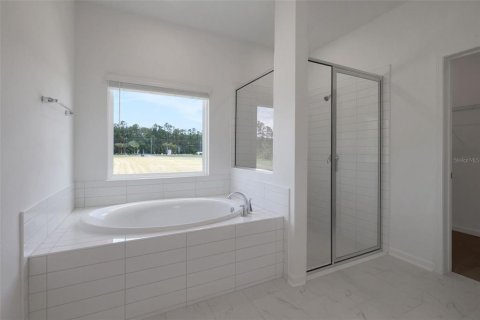 House in Palm Coast, Florida 4 bedrooms, 231.61 sq.m. № 2351551 - photo 15