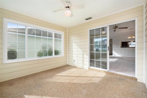 Villa ou maison à vendre à Zephyrhills, Floride: 2 chambres, 120.96 m2 № 1914229 - photo 13