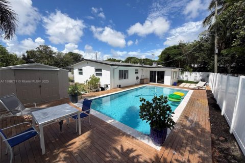 Villa ou maison à vendre à Pompano Beach, Floride: 4 chambres № 1946170 - photo 25