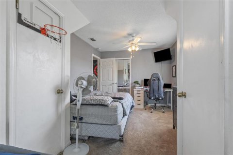 House in Winter Park, Florida 4 bedrooms, 177.07 sq.m. № 1876757 - photo 24