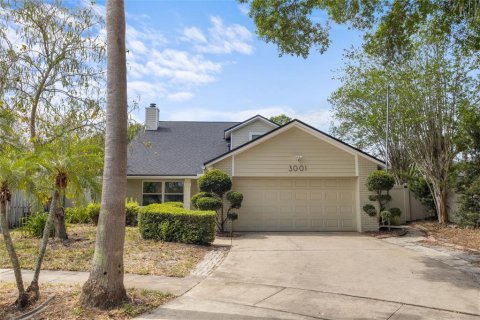 House in Winter Park, Florida 4 bedrooms, 177.07 sq.m. № 1876757 - photo 1