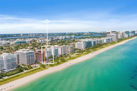 Condo in Surfside, Florida, 1 bedroom  № 1862225 - photo 14