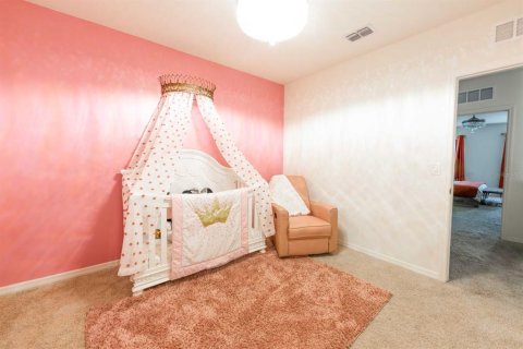House in Tavares, Florida 5 bedrooms, 241.64 sq.m. № 1736600 - photo 23