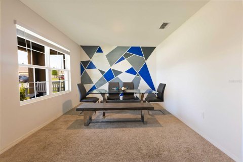 House in Tavares, Florida 5 bedrooms, 241.64 sq.m. № 1736600 - photo 8