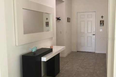 House in Orlando, Florida 4 bedrooms, 258.83 sq.m. № 1529202 - photo 4