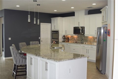 House in Orlando, Florida 4 bedrooms, 258.83 sq.m. № 1529202 - photo 16