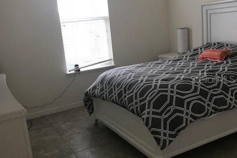 House in Orlando, Florida 4 bedrooms, 258.83 sq.m. № 1529202 - photo 17