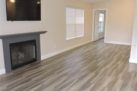 Condominio en venta en Sanford, Florida, 2 dormitorios, 84.73 m2 № 1900991 - foto 5