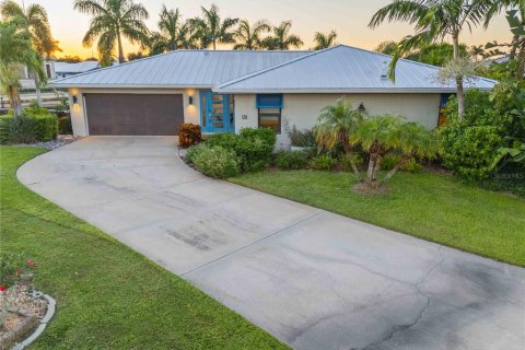 Casa en venta en Punta Gorda, Florida, 3 dormitorios, 152.45 m2 № 2429533 - foto 2