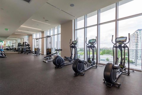 Снять в аренду кондоминиум в Майами, Флорида 3 спальни, 147.9м2, № 1867403 - фото 22