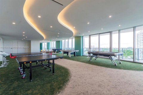 Снять в аренду кондоминиум в Майами, Флорида 3 спальни, 147.9м2, № 1867403 - фото 23