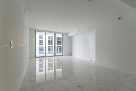 Снять в аренду кондоминиум в Майами, Флорида 3 спальни, 147.9м2, № 1867403 - фото 5