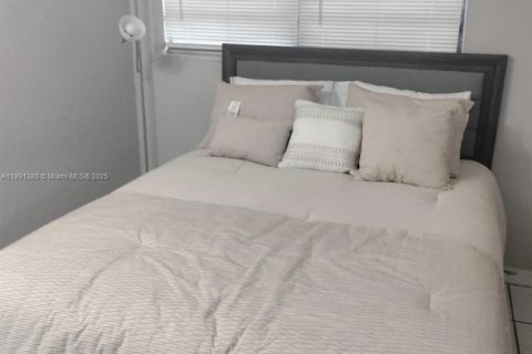 Appartement à louer à Lauderhill, Floride: 1 chambre, 131.46 m2 № 1944680 - photo 5