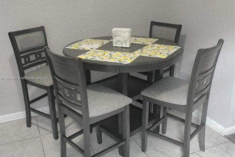 Appartement à louer à Lauderhill, Floride: 1 chambre, 131.46 m2 № 1944680 - photo 8