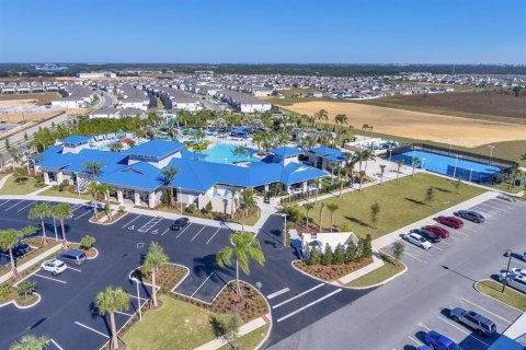 Adosado en venta en Davenport, Florida, 5 dormitorios, 212.1 m2 № 2201064 - foto 6