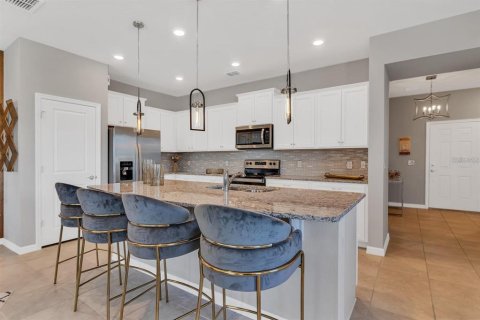 Adosado en venta en Davenport, Florida, 5 dormitorios, 212.1 m2 № 2201064 - foto 12