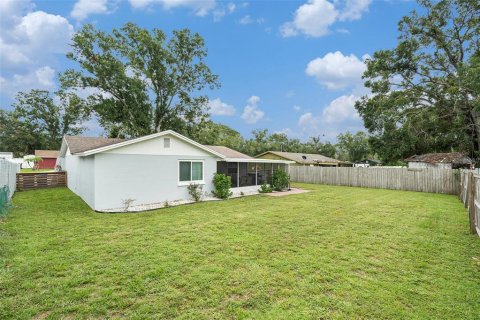 House in Tampa, Florida 3 bedrooms, 98.01 sq.m. № 1808609 - photo 23