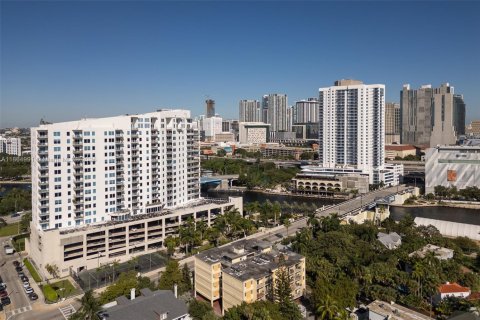 Condominio en venta en Miami, Florida, 2 dormitorios, 92.34 m2 № 1893241 - foto 19