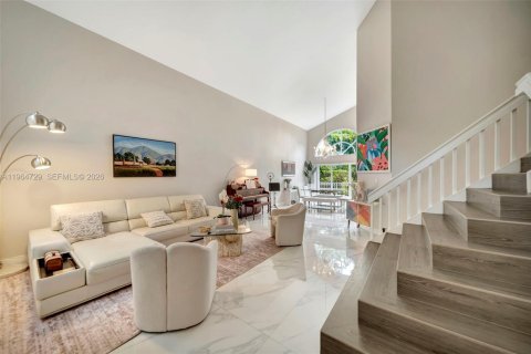 Casa en Doral, Florida 4 dormitorios, 229.28 m2 № 2029918