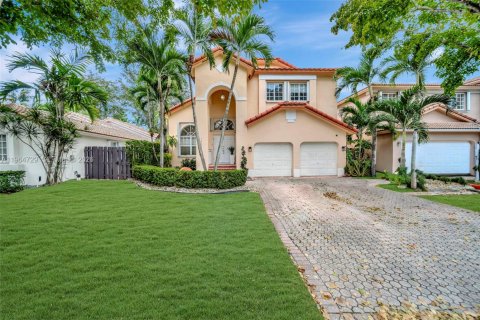 Casa en venta en Doral, Florida, 4 dormitorios, 229.28 m2 № 2029918 - foto 2