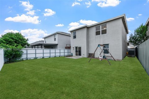 Снять в аренду виллу или дом в Флорида-Сити, Флорида 4 спальни, 197.51м2, № 1988017 - фото 29