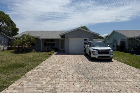 Villa ou maison à Tamarac, Floride 2 chambres, 114.64 m2 № 2091133