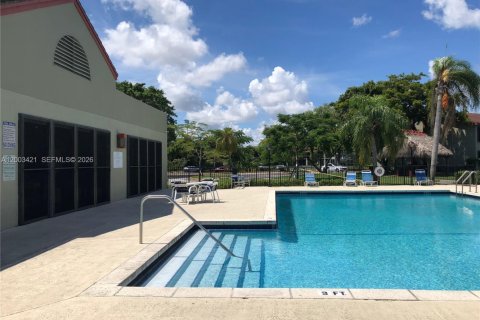 Copropriété à louer à Oakland Park, Floride: 2 chambres, 82.68 m2 № 2066624 - photo 14