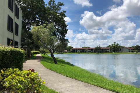 Condo à Oakland Park, Floride, 2 chambres  № 2066624