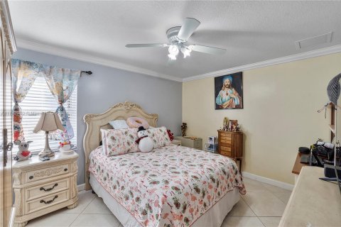 Condo in Royal Palm Beach, Florida, 2 bedrooms  № 1764461 - photo 10