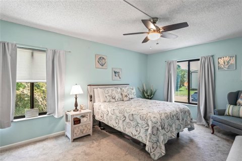 Condo in Tarpon Springs, Florida, 2 bedrooms  № 1274600 - photo 16