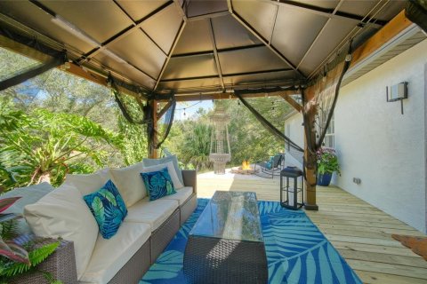 House in Palm Harbor, Florida 3 bedrooms, 104.42 sq.m. № 2140448 - photo 9