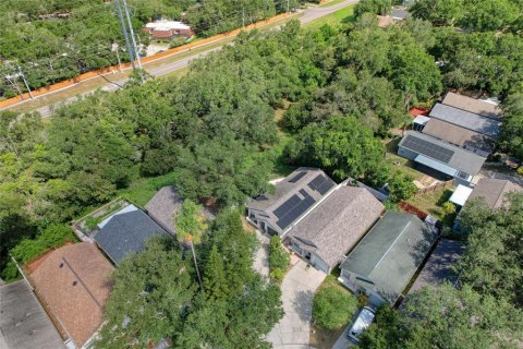 House in Palm Harbor, Florida 3 bedrooms, 104.42 sq.m. № 2140448 - photo 7
