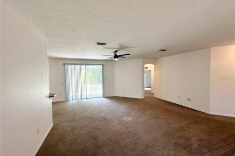 Villa ou maison à vendre à Palm Coast, Floride: 4 chambres, 209.03 m2 № 2314708 - photo 12
