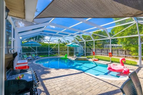 Casa en venta en Hollywood, Florida, 3 dormitorios, 149.39 m2 № 1999449 - foto 18