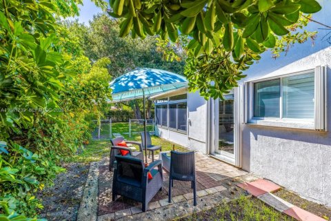 Casa en venta en Hollywood, Florida, 3 dormitorios, 149.39 m2 № 1999449 - foto 23