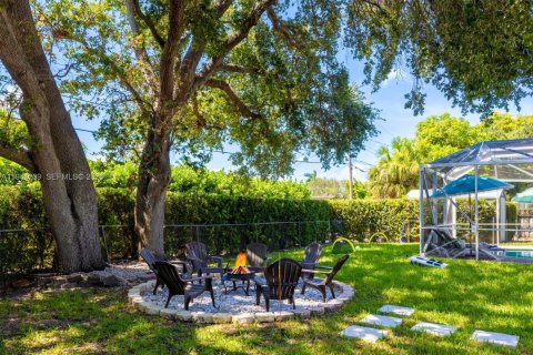 Casa en venta en Hollywood, Florida, 3 dormitorios, 149.39 m2 № 1999449 - foto 9