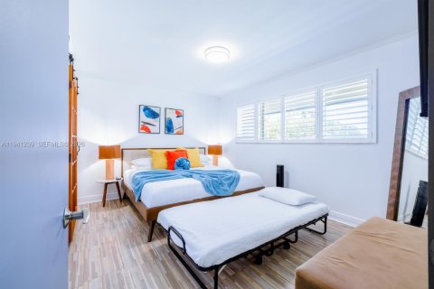 Casa en venta en Hollywood, Florida, 3 dormitorios, 149.39 m2 № 1999449 - foto 20