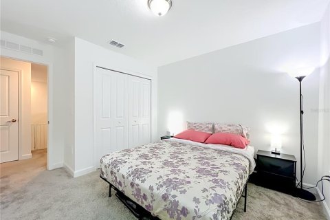 Casa en venta en Orlando, Florida, 6 dormitorios, 244.7 m2 № 2219506 - foto 26