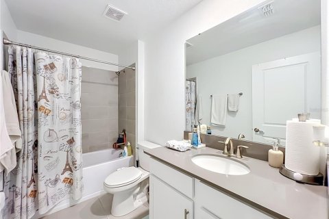 Casa en venta en Orlando, Florida, 6 dormitorios, 244.7 m2 № 2219506 - foto 22
