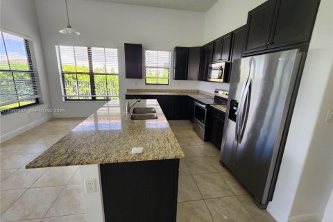 Villa ou maison à louer à Ave Maria, Floride: 4 chambres № 2348680 - photo 7