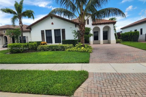 Villa ou maison à louer à Ave Maria, Floride: 4 chambres № 2348680 - photo 2