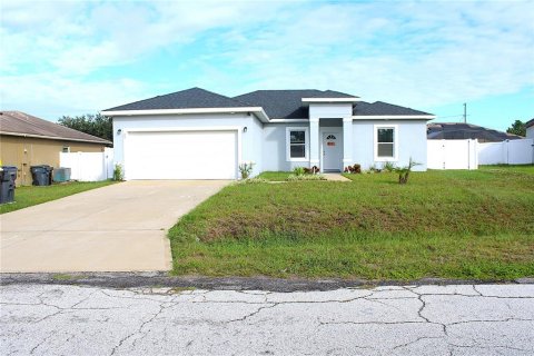 House in Kissimmee, Florida 4 bedrooms, 163.32 sq.m. № 2329098