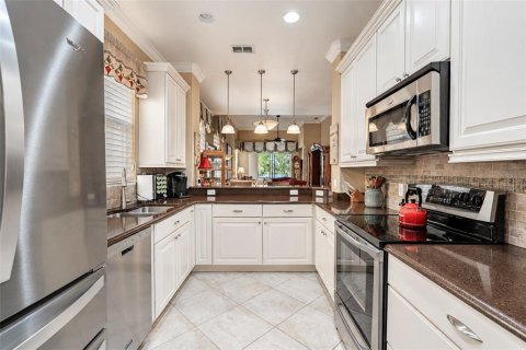 Casa en venta en Poinciana, Florida, 2 dormitorios, 176.42 m2 № 2428950 - foto 10