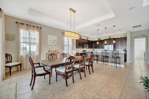 House in Bradenton, Florida 4 bedrooms, 258.73 sq.m. № 2143745 - photo 24