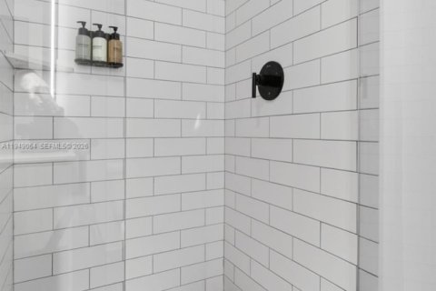 Купить кондоминиум в Майами, Флорида 41.06м2, № 2010779 - фото 14