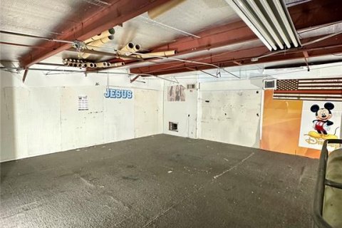 Immobilier commercial à louer à Kissimmee, Floride: 116.13 m2 № 2102937 - photo 9