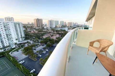 Copropriété à vendre à Sunny Isles Beach, Floride: 1 chambre, 93.37 m2 № 1957000 - photo 6